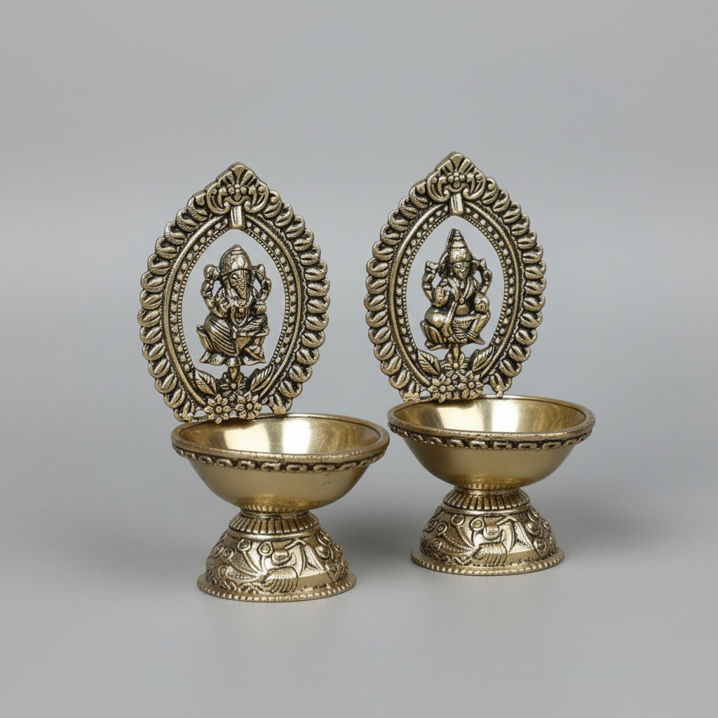 Ganesh Laxmi Prabhavalli Frame Ashtadhatu Diya Set Of 2