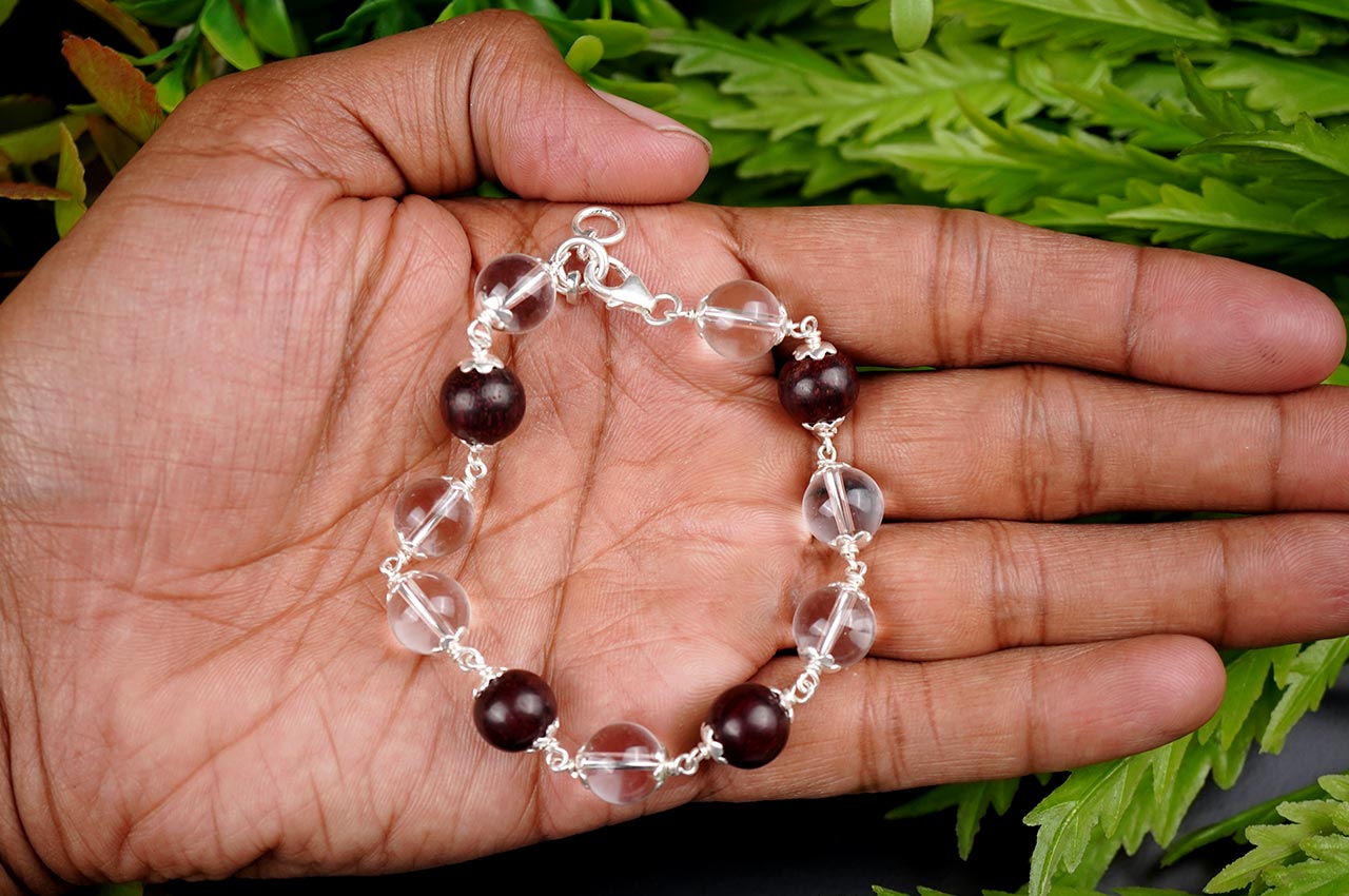 Round Sphatik & Red Sandalwood Bracelet with Silver Caps & Hook-6 mm