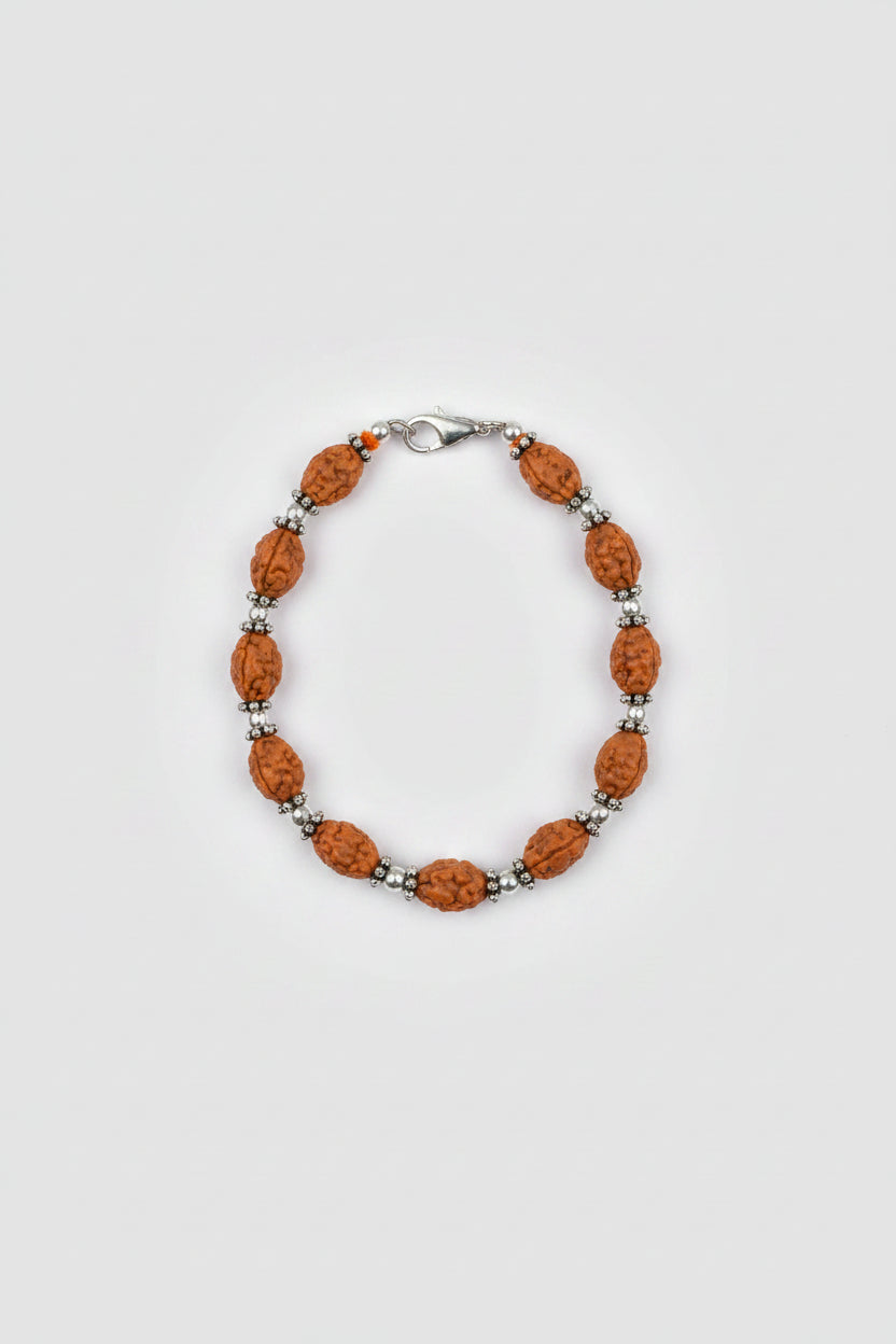2-mukhi-moon-bracelet-from-java-with-silver-balls-and-chakri-10mm