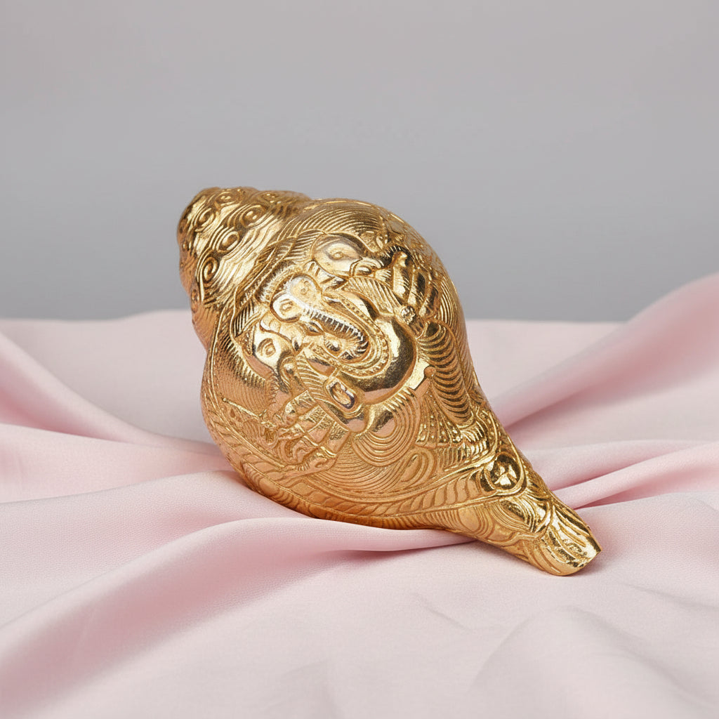 Ashtabhuja Trimukhi Ganesh Gold Plated Shankh