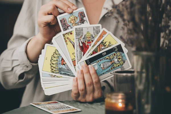 Tarot Reading by Naaz - Personalised Tarot Card Reading Session