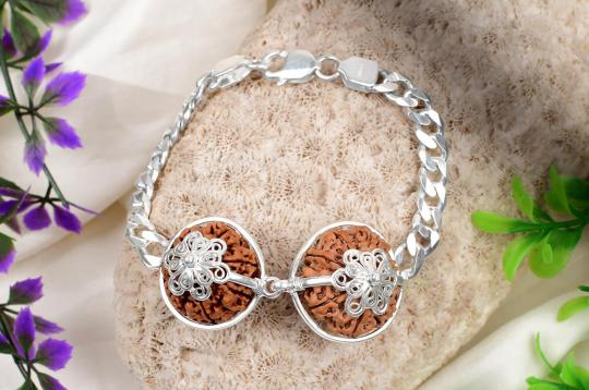  https://dont2qcigdrmt.cloudfront.net/ProductImages/Other_Products/Aishwarya---RST225---silver-chain-2-edited.jpg