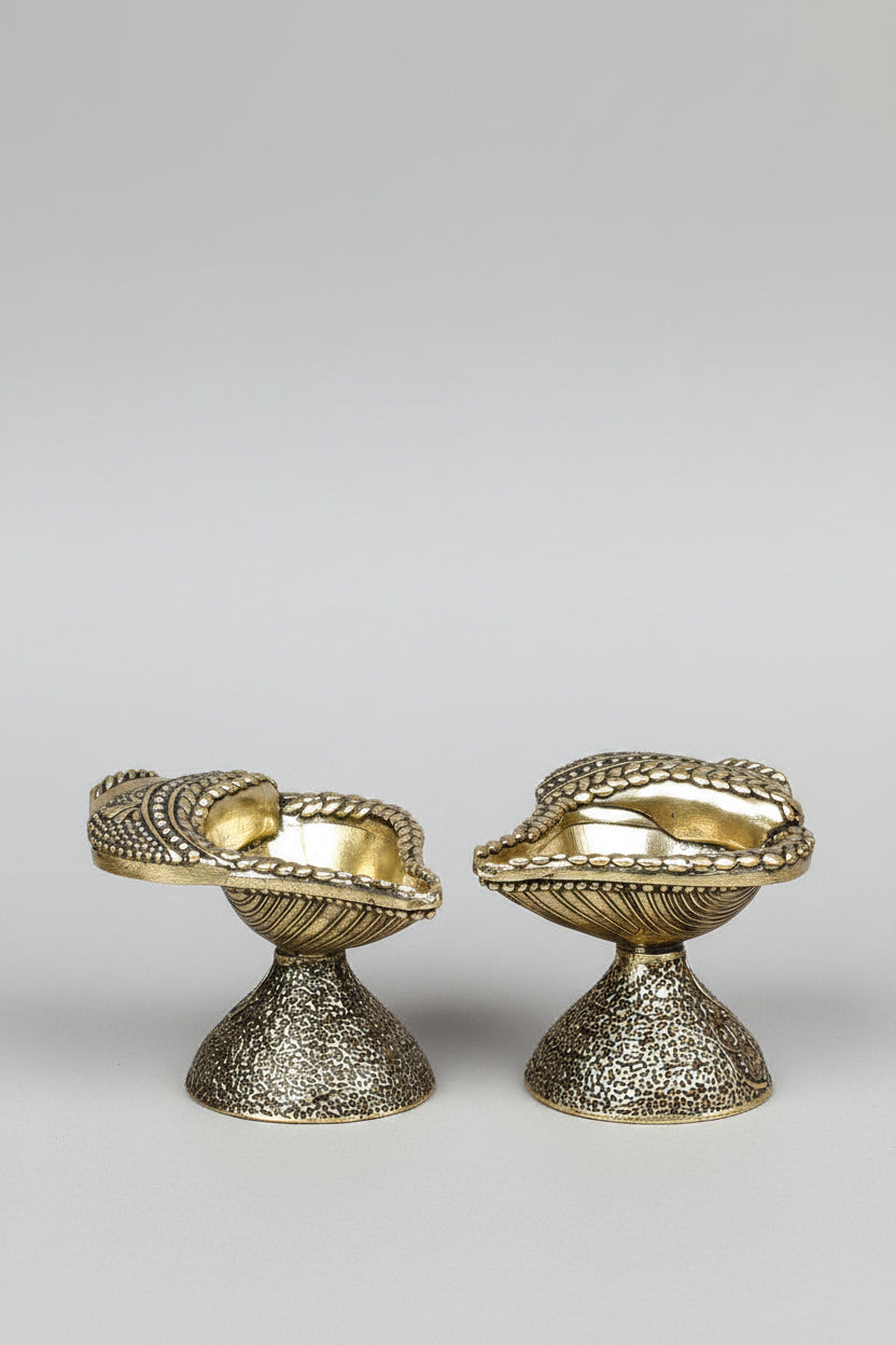 Ashtadhatu Shankh Diya Set of 2 Sacred Conch Shell Puja Diya