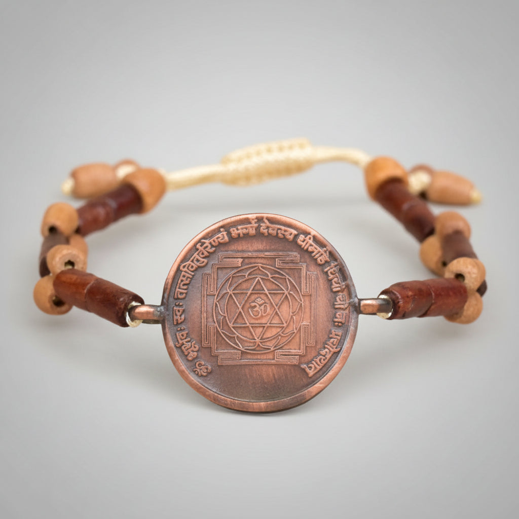 Shree Gayatri Yantra Bracelet in Copper-With Adjustable Thread