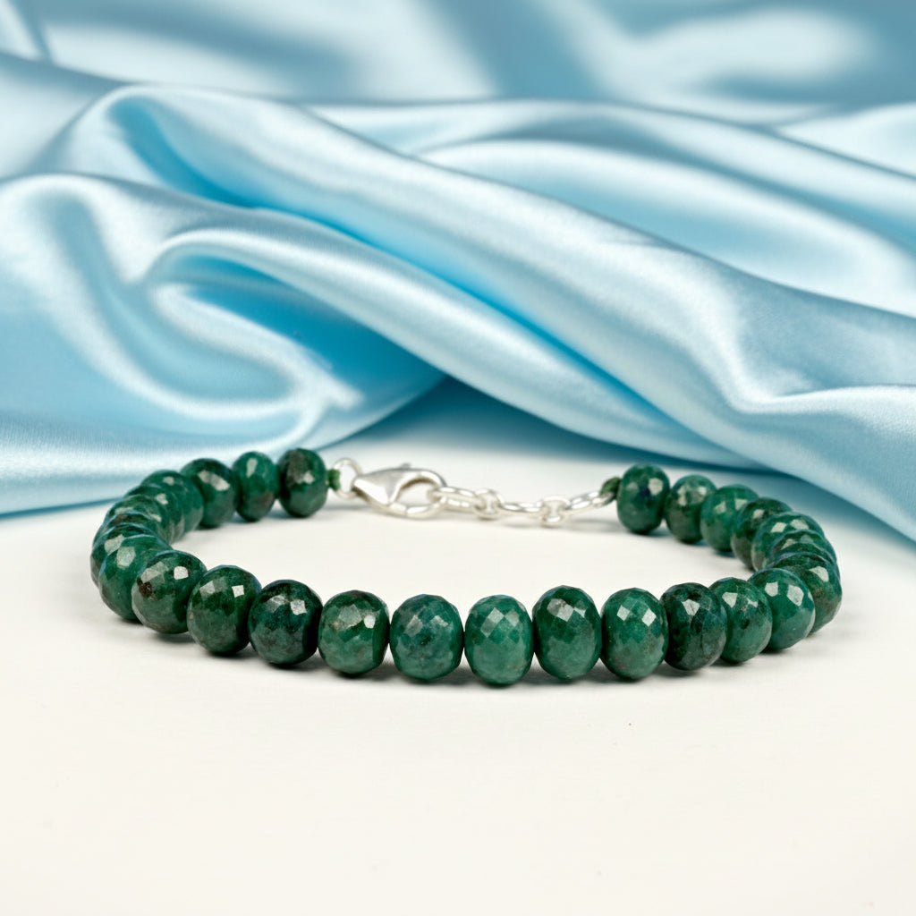 Emerald Faceted Beads Bracelet - 100 Carats