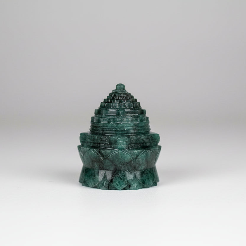 Emerald Shree Yantra on Lotus 454.30 carats