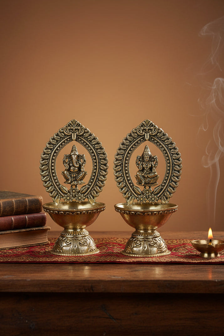 Ganesh Laxmi Prabhavalli Frame Ashtadhatu Diya Set of 2 