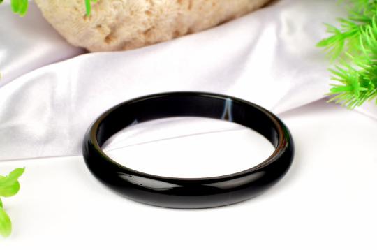 Black Agate Bangle (XII)