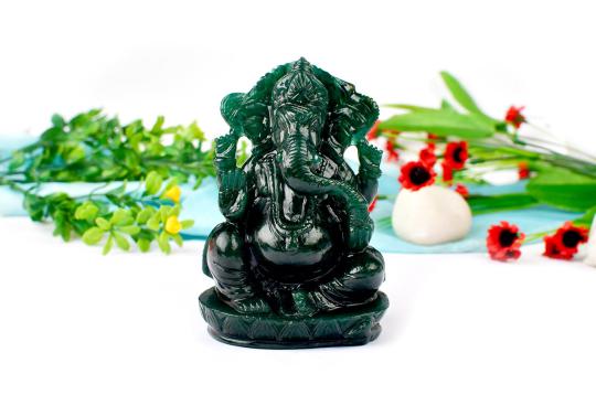Green Aventurine Ganesha Idol - 638 gms