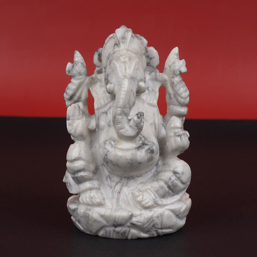 Howlite Ganesh Idol - 325 gms