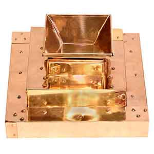Traditional Vedic Havan Kund (Copper) I-2.2 Kgs