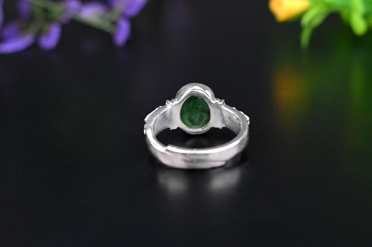 Emerald Ring In Pure Silver-5 to 6 carats