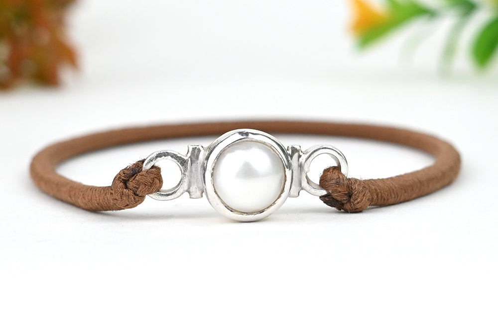 Pearl Bracelet In Pure Silver-3 to 4 carats