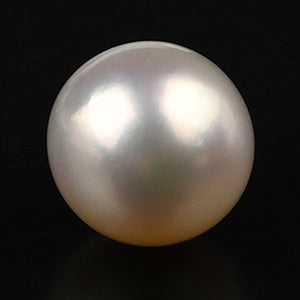 White South Sea Pearl - 4.70 Carats