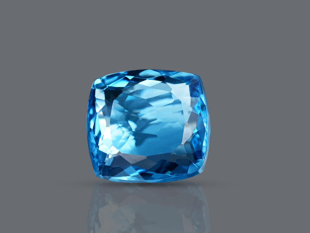 Blue Topaz Gemstone - 7.90 Carats