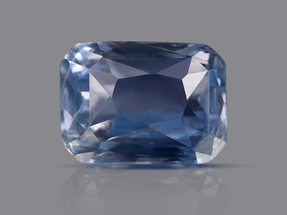 Blue Sapphire - 3.52 Carats