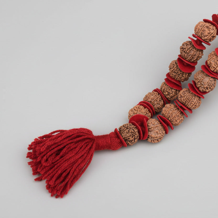15 Mukhi Nepali Rudraksha Woolen Spacers Kantha Mala