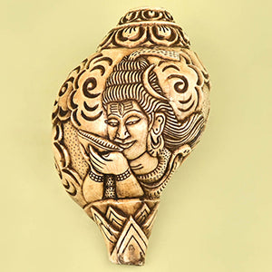Neelkanth Shiva Carved Natural Shankh