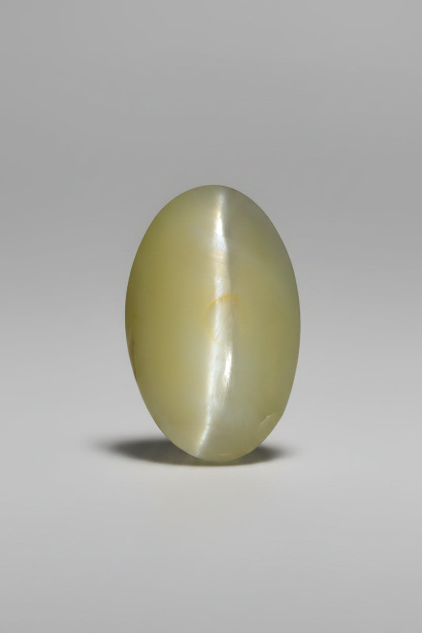 Kanak Kheth Cats Eye Stone - 5 Carat 