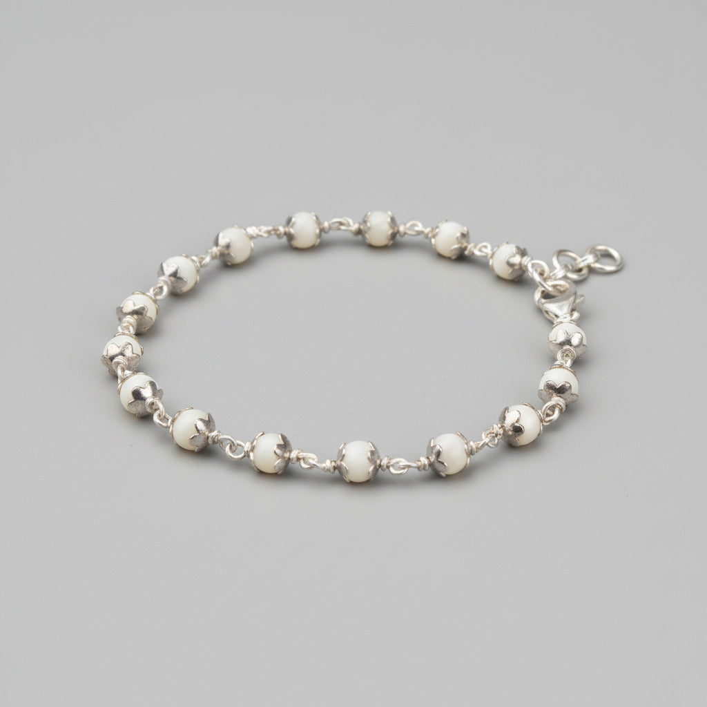 White Coral Bracelet in Pure Silver Flower Caps (5 mm)