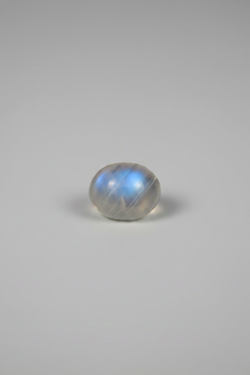 Moonstone (Chandrakant Mani) – 6 Carat
