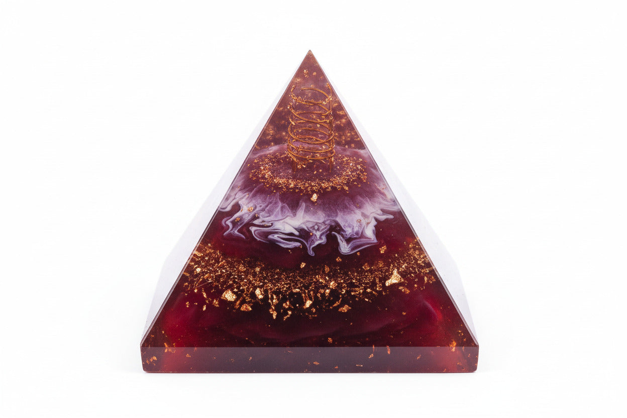 Pyramid in Bloodstone - 150 to 160 gms