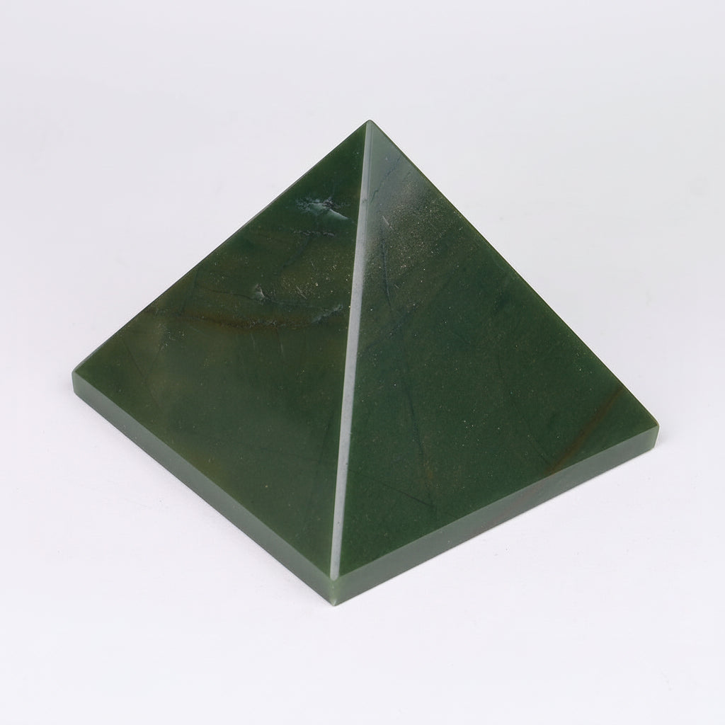 Green Jade Pyramid (260 to 280 gms)-One Piece