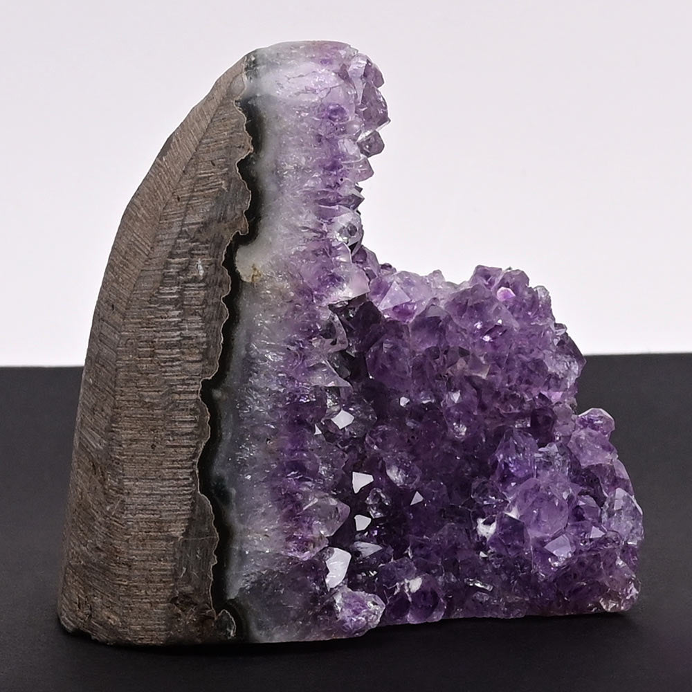 Amethyst Geode - 282 gms