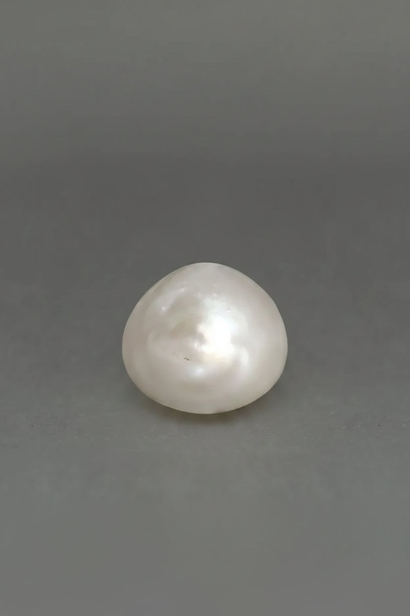 Natural Basra Pearl Stone - 6 Carat Approx