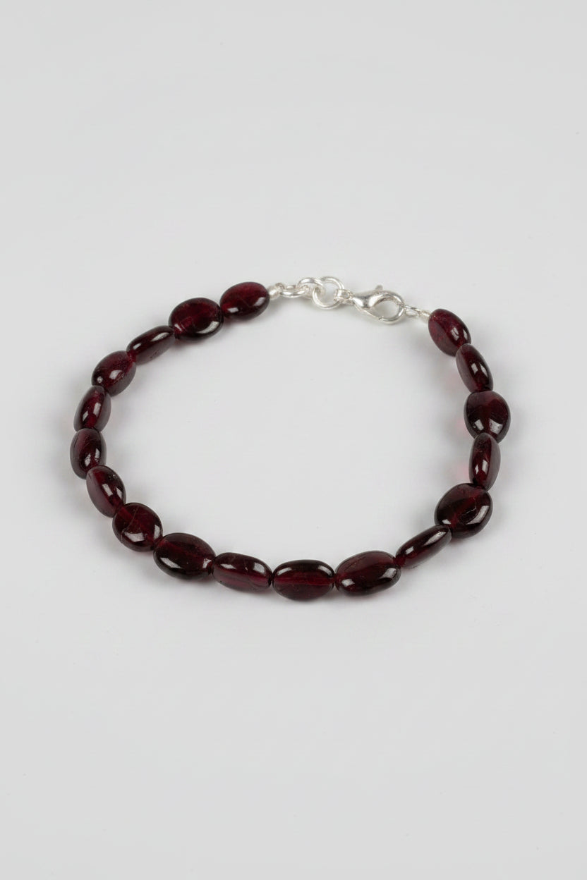Natural Garnet Flat Oval Beads Bracelet | Healing, Meditation & Positive Energy Gemstone Bracelet - ManiMonk