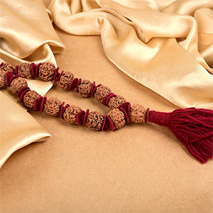 4 Mukhi Nepal Rudraksha Woolen Spacer Kantha Mala-Regular