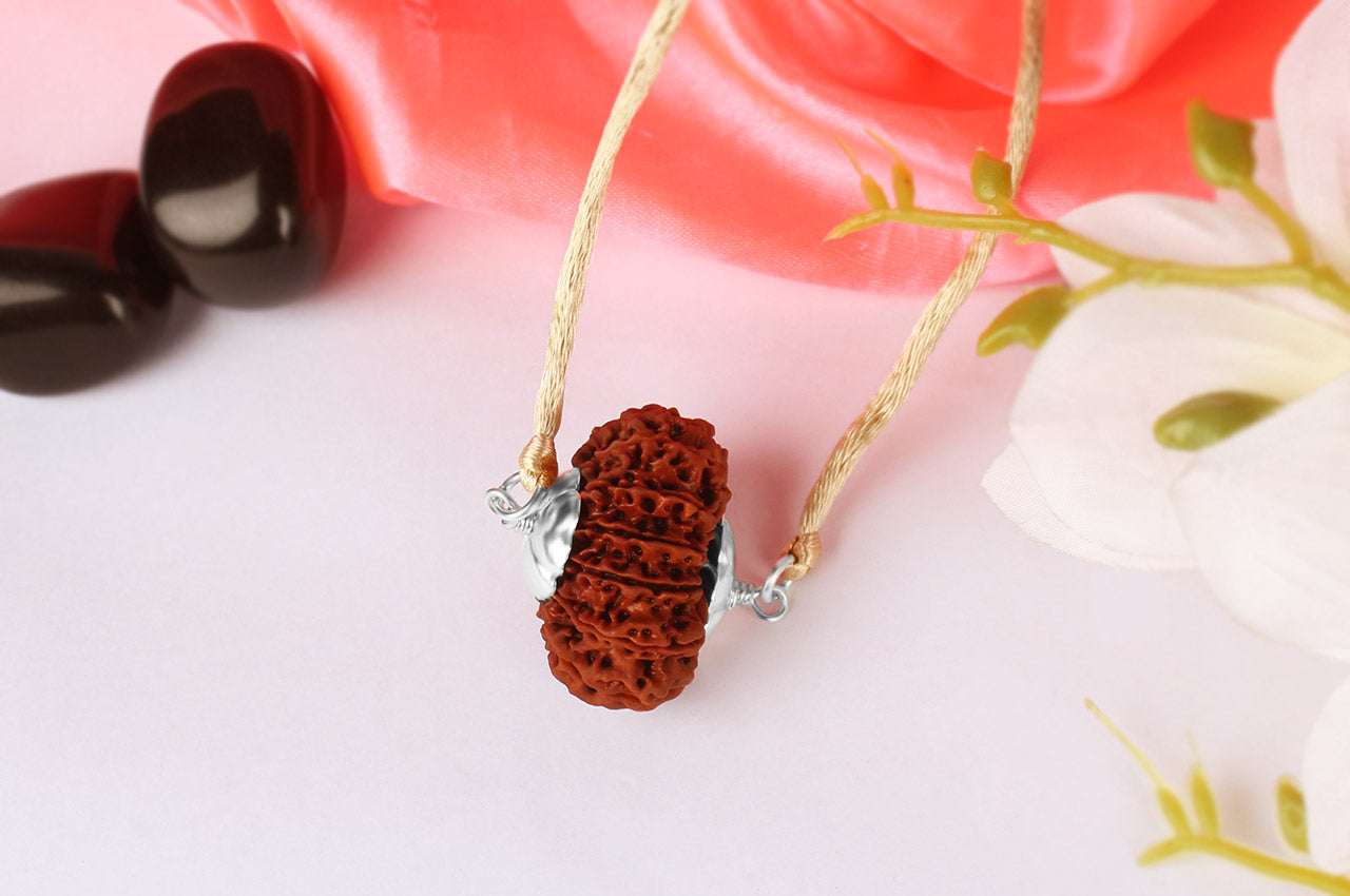  https://dont2qcigdrmt.cloudfront.net/Test/ProductImages/Other/RST196-Fortune_Pendant.jpg