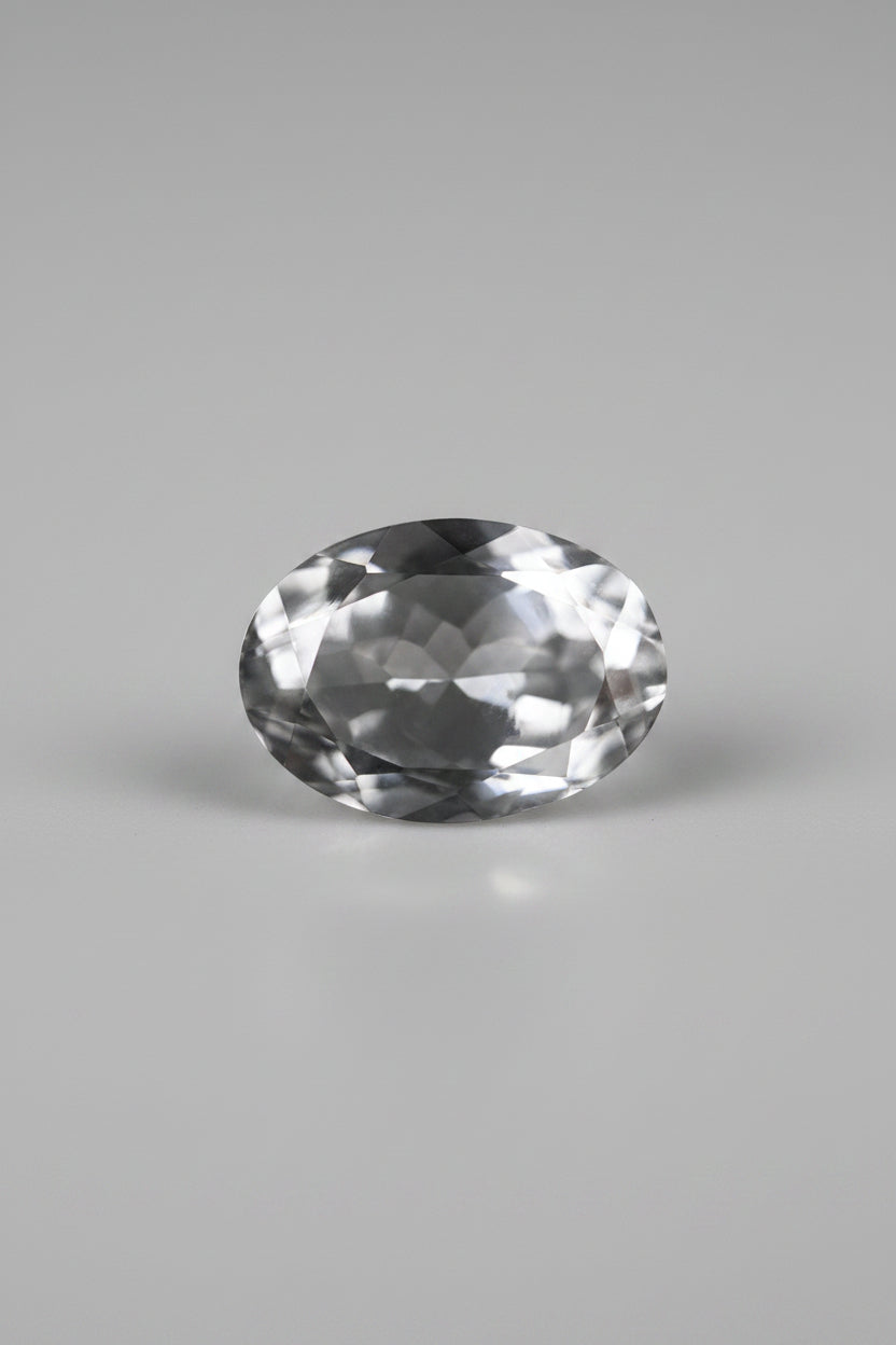 Sphatik (Crystal Quartz) Stone – 5 Carat