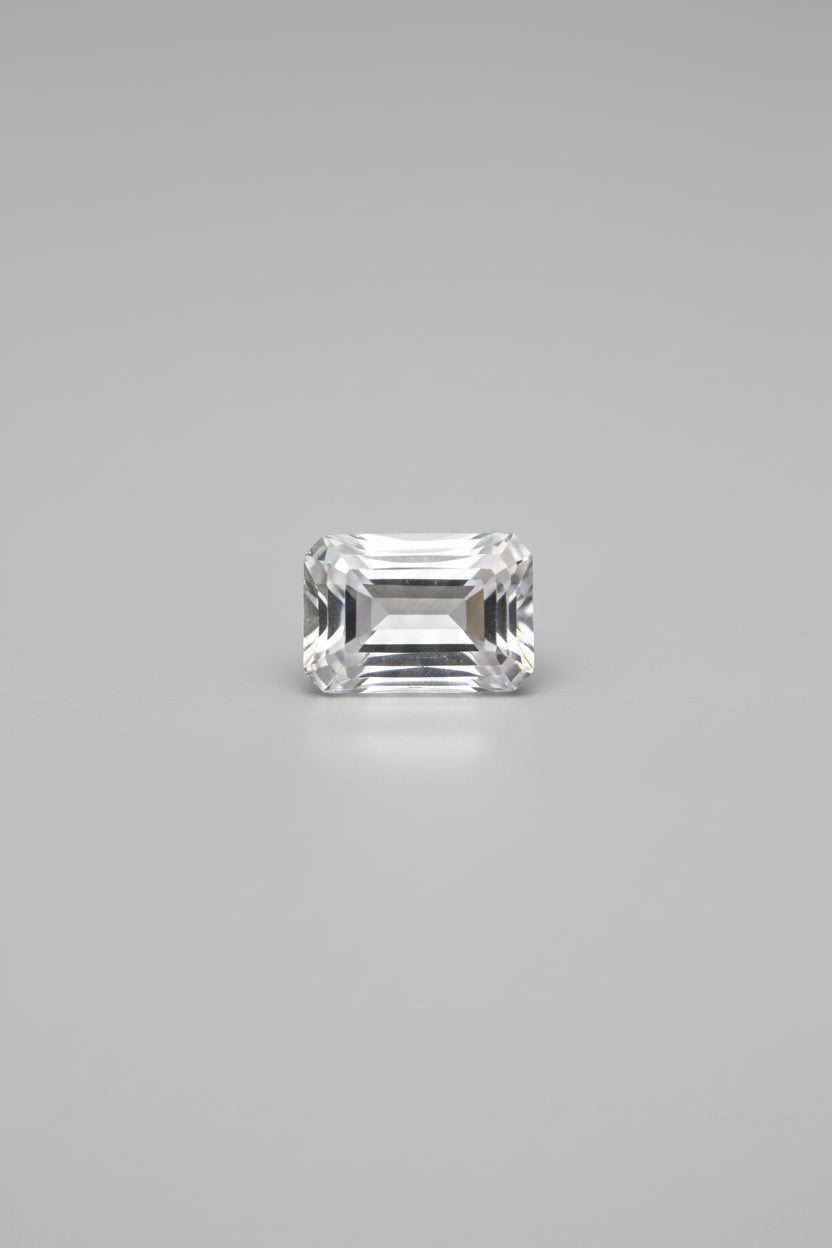 Sphatik Crystal Quartz Stone 6Carat