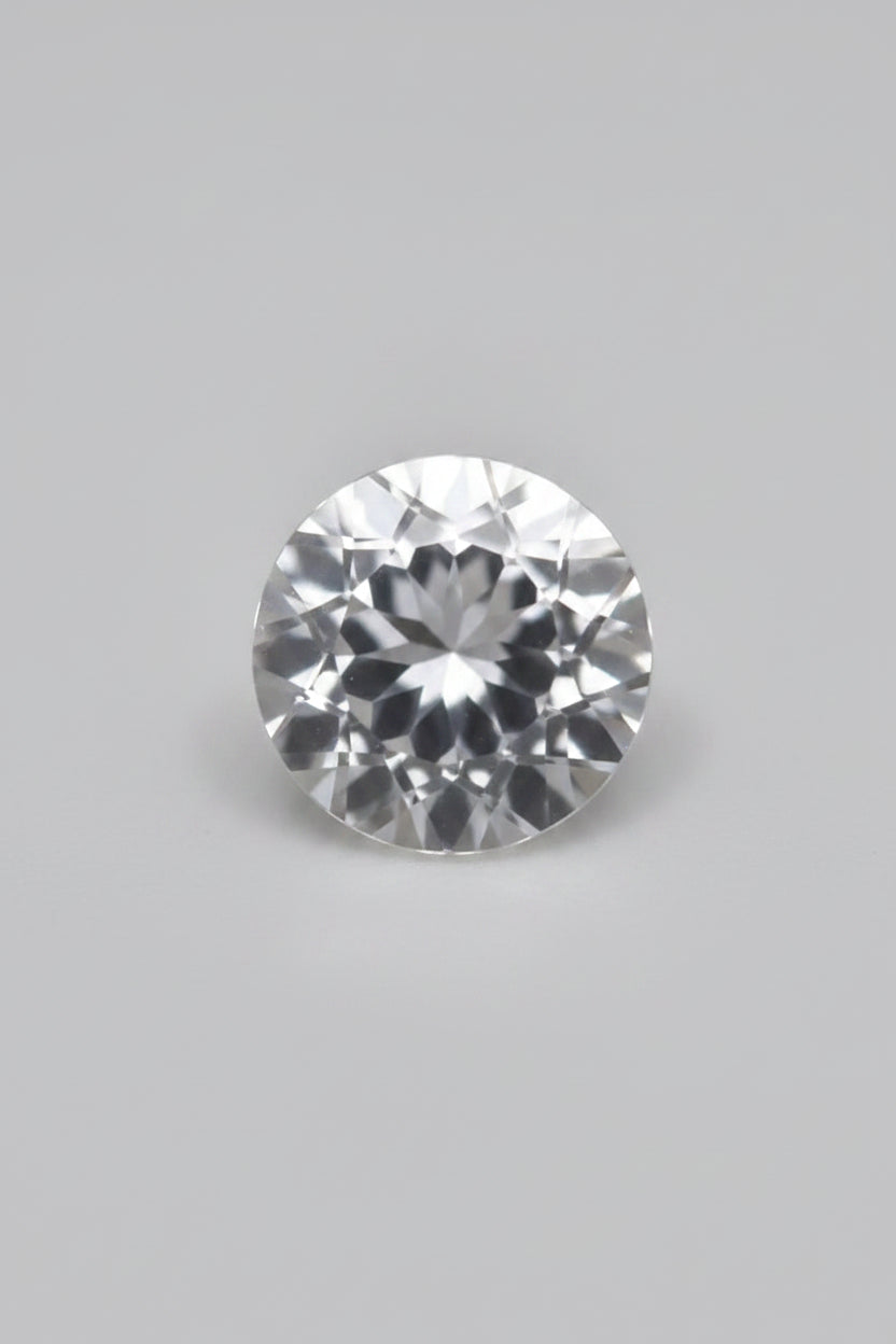 White Topaz Stone - 6 Carat Approx 