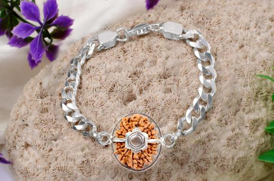  https://dont2qcigdrmt.cloudfront.net/ProductImages/Other_Products/attraction-bracelet-design-i-3.jpg