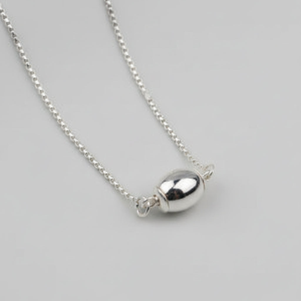Barrel Parad Gutika Pendant with Silver Caps & Silver Box Chain-11 mm