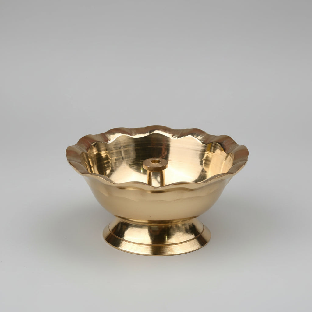 Floral Oil Lamp Brass Diya-Small