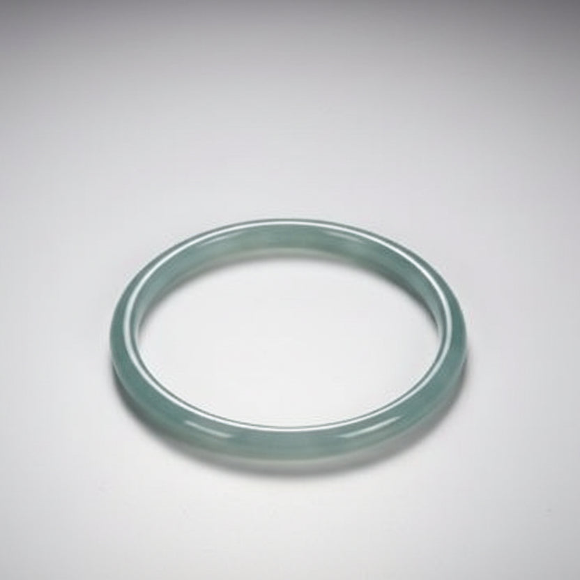 Blue Agate Bangle (III)