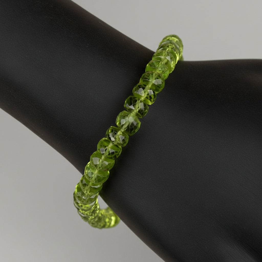 Peridot Bracelet (Faceted)-57.5 carats