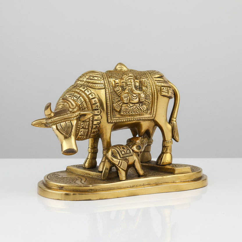 Gaumata Brass Idol With Calf
