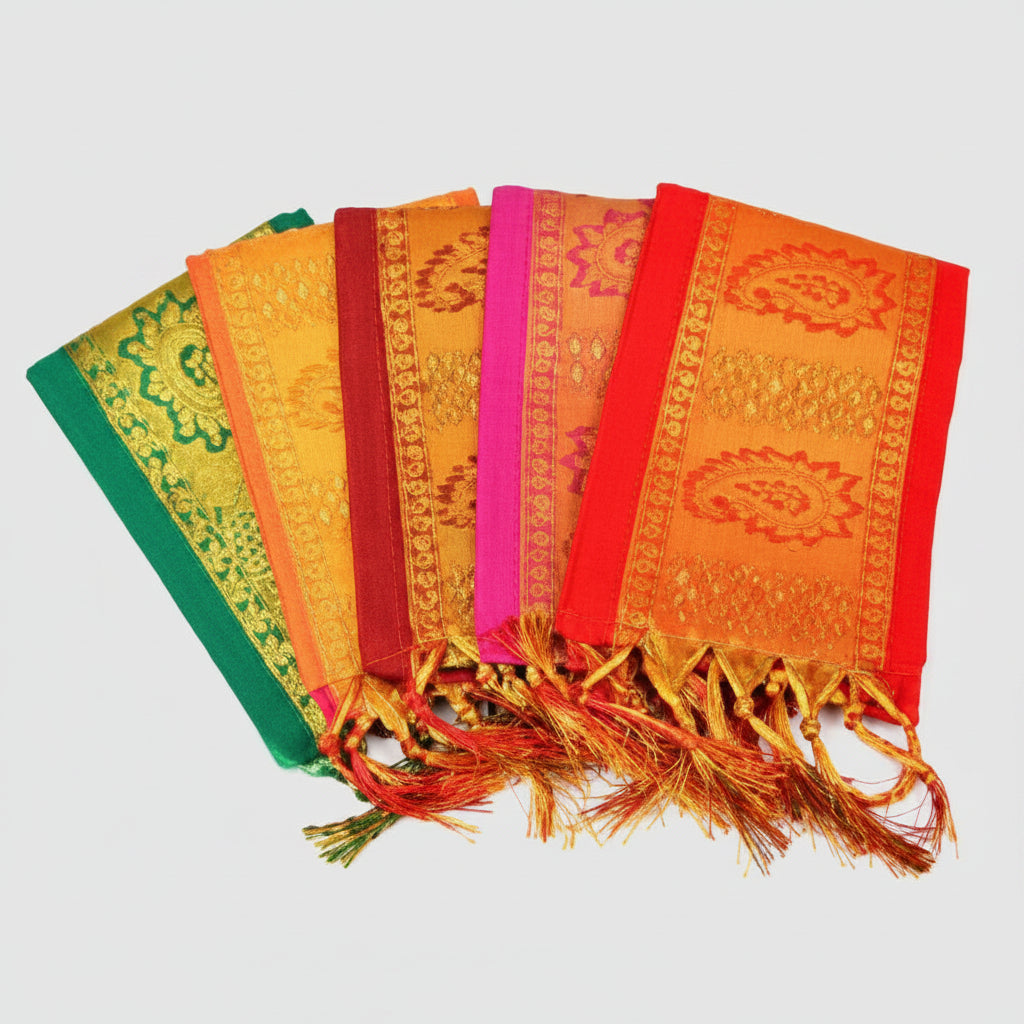 Angavastram Leaf design-Maroon