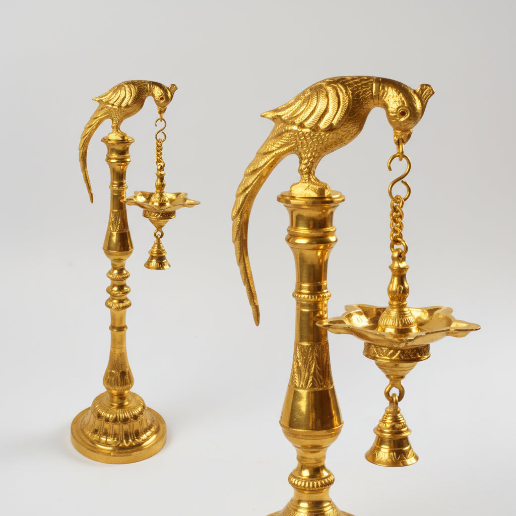 Five Wicked Parrot Oil Lamp In Brass-One Piece