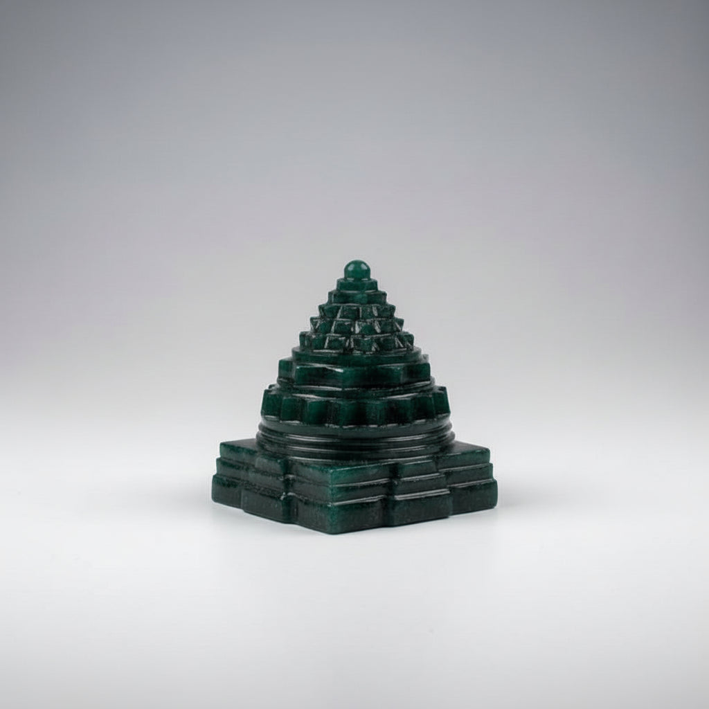 Shree Yantra in Columbian Green Jade 157 gms