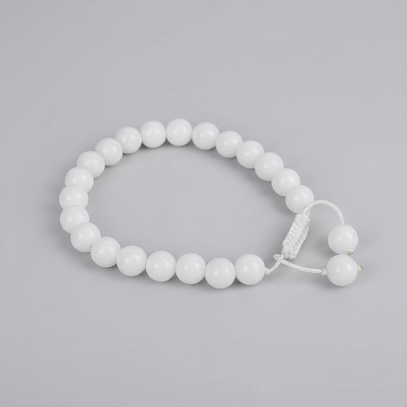 White Agate Bracelet With Adjustable Thread