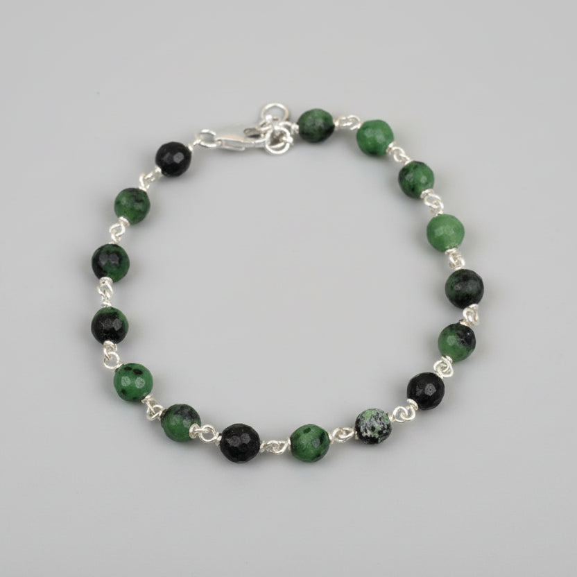 Ruby Zoisite Faceted 925 Silver Wire Bracelet