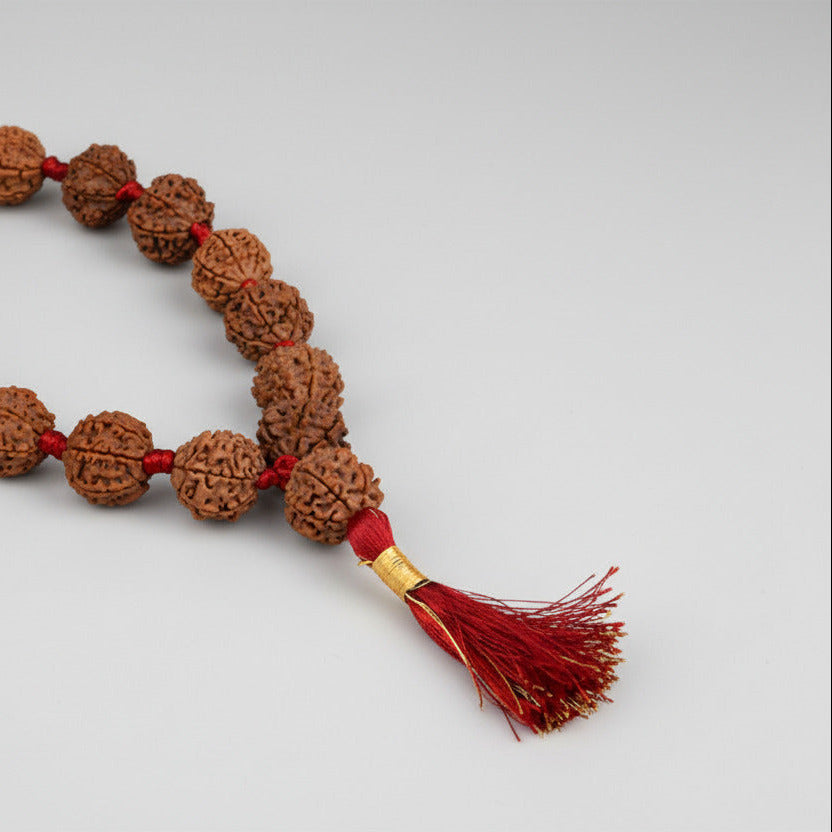 7 Mukhi Mahalakshmi Kantha-Regular-Silk Thread