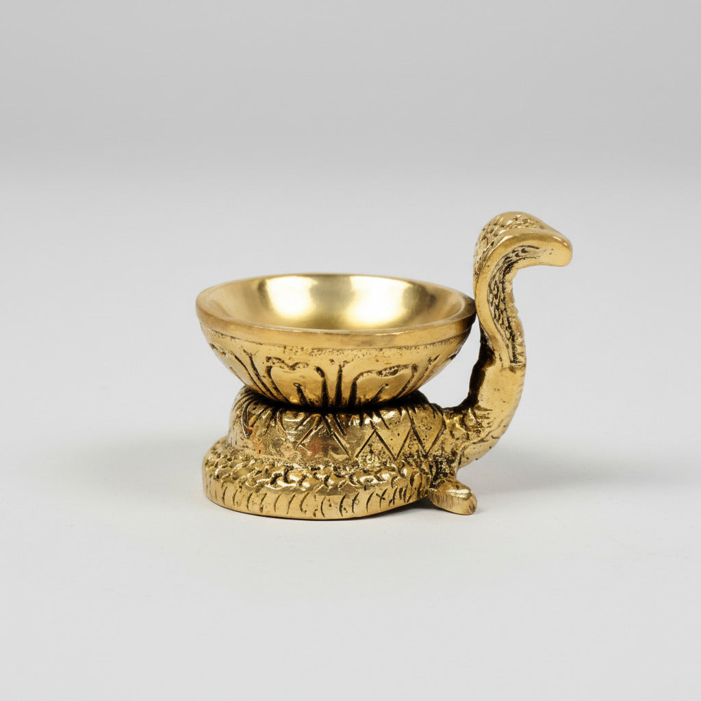 Sarp Diya In Brass