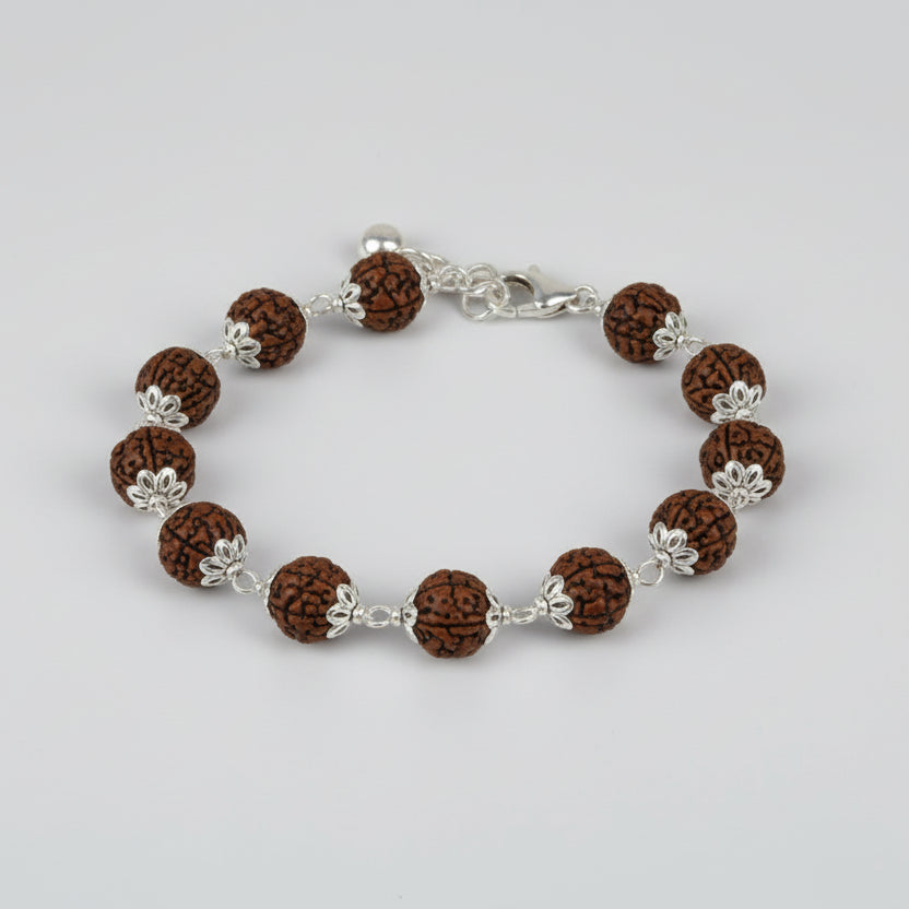 Cats Eye Bracelet in Pure Silver Flower Caps