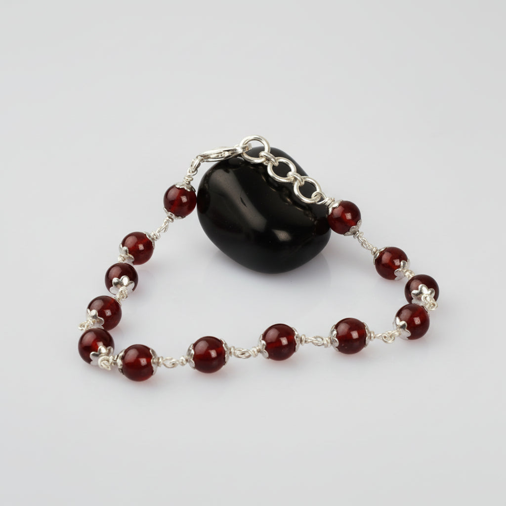 Gomed Bracelet in Pure Silver Flower Caps (7 mm)